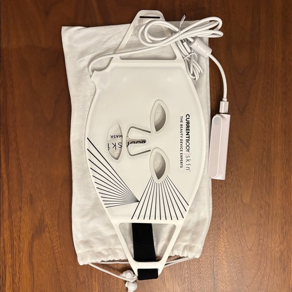 CurrentBody Skin LED Red Light Therapy Face Mask: Series 1 - Picture 2 of 5